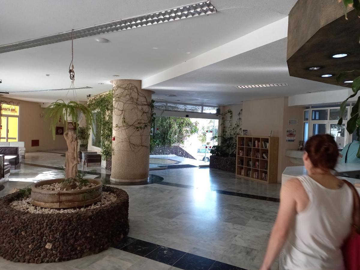 Cousy Holiday Apartment In Sunny Golf Del Sur San Miguel de Abona Esterno foto
